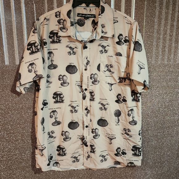 Men's Mushroom Shirt XL - Picture 1 of 4